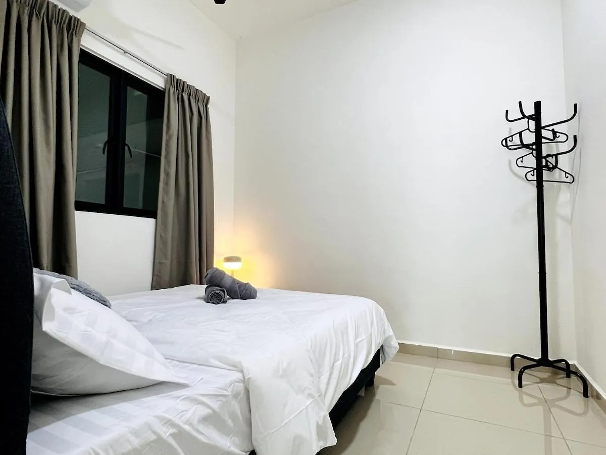 Sunshine Residence Kekloksi View 2R 4Pax Ayer Itam 0*,  Malaysia